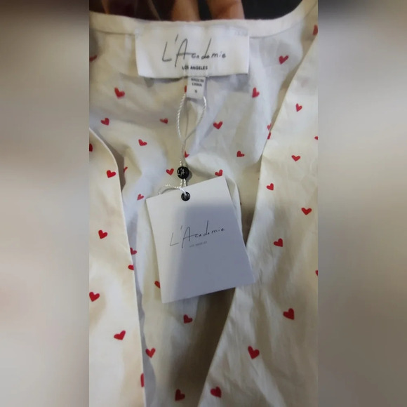 L'ACADEMIE los Angeles Revolve Dahlia V neck Heart Top Size S - Picture 10 of 12